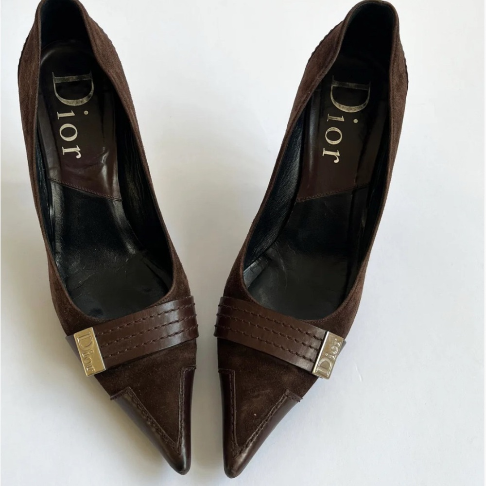 Dior Dark Brown Pointed-Toe Heels with Branded Accent - Picture 4 of 6